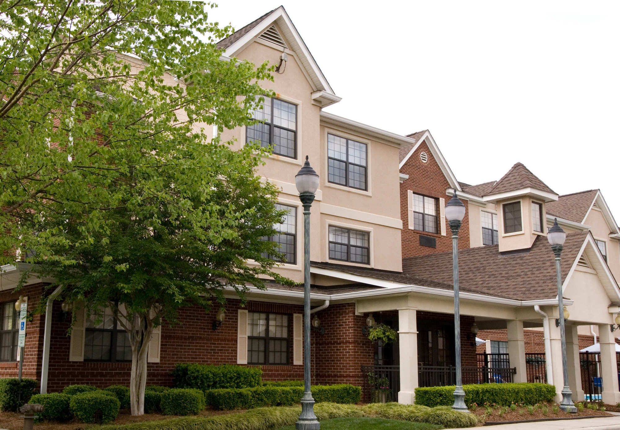 Towneplace Suites Charlotte University Research Park Extérieur photo